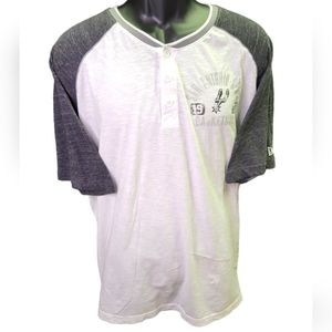 New Era San Antonio Spurs Quarter Button Short Sleeve Henley T-shirt sz XXL‎